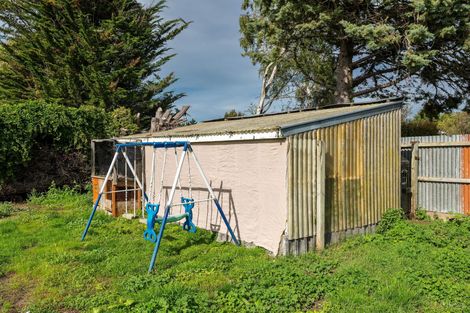 Photo of property in 7 Holmes Street, Waimate, 7924