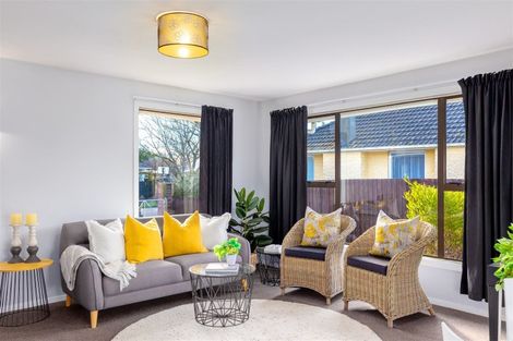 Photo of property in 6 Blossomdale Place, Bishopdale, Christchurch, 8053