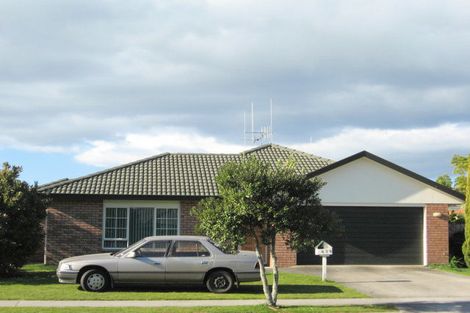 Photo of property in 679 Gloucester Road, Papamoa Beach, Papamoa, 3118