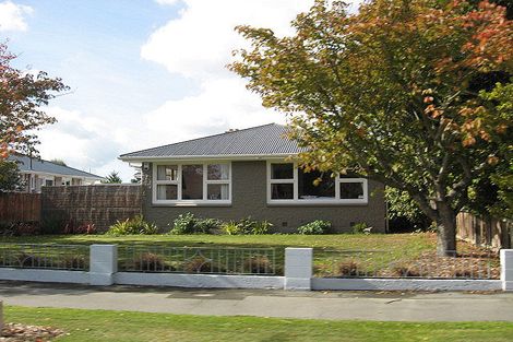 Photo of property in 30 Hounslow Street, Ilam, Christchurch, 8041