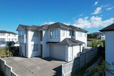 Photo of property in 109 Medallion Drive, Oteha, Auckland, 0632