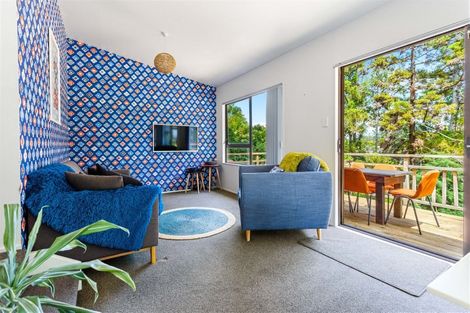 Photo of property in 367 Triangle Road, Henderson, Auckland, 0610