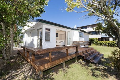 Photo of property in 392a Oceanbeach Road, Mount Maunganui, 3116