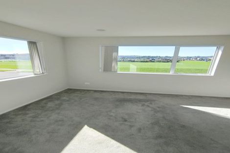 Photo of property in 75 Rosewell Crescent, Flat Bush, Auckland, 2019