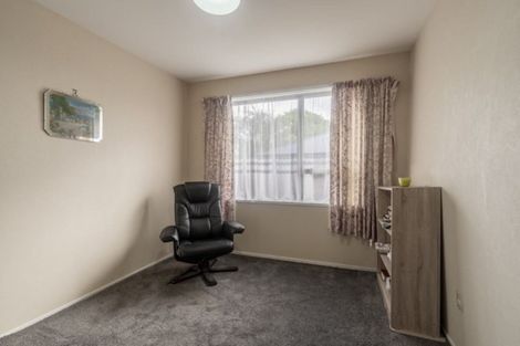 Photo of property in 66 Vivian Street, Burwood, Christchurch, 8083