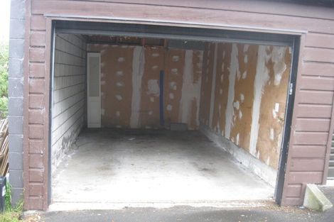 Photo of property in 2/27 Macdonald Crescent, Te Aro, Wellington, 6011