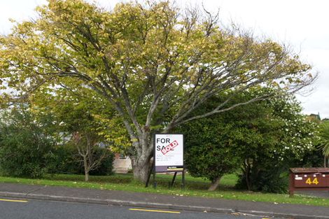 Photo of property in 2/44 Moore Street, Hillcrest, Auckland, 0627