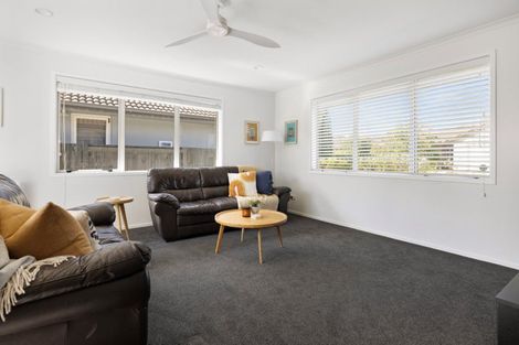 Photo of property in 5 Montrose Place, Pyes Pa, Tauranga, 3112
