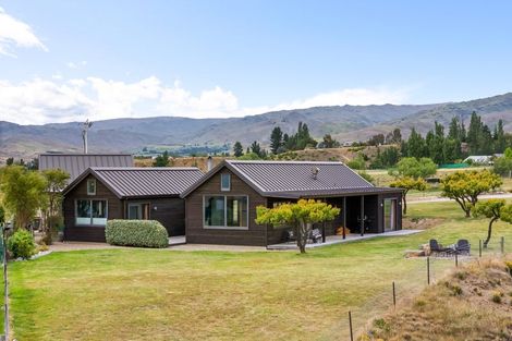 Photo of property in 112 Hall Road, Bannockburn, Cromwell, 9384
