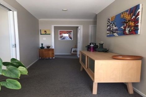 Photo of property in 19a Crescent Road, Otumoetai, Tauranga, 3110