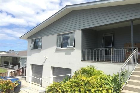 Photo of property in 87 One Tree Point Road, One Tree Point, 0118