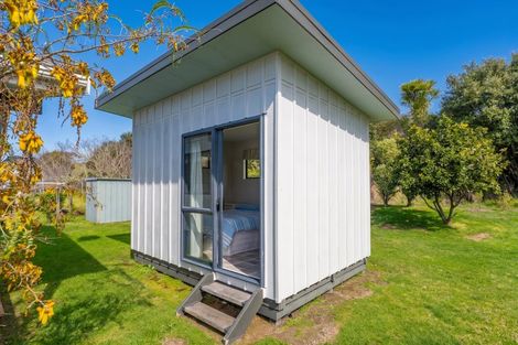 Photo of property in 44 Scott Drive, Cooks Beach, Whitianga, 3591