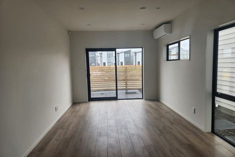 Photo of property in 3 Te Kaapia Road, Papakura, 2110