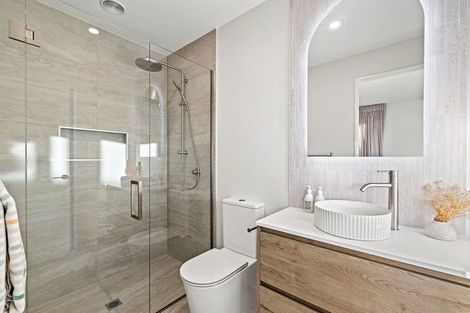 Photo of property in 9 Greystone Close, Halswell, 8025