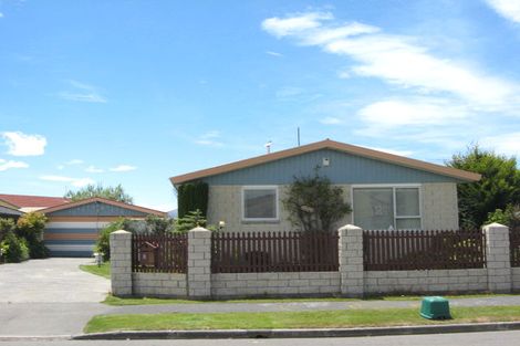 Photo of property in 8 Stacey Place, Woolston, Christchurch, 8062