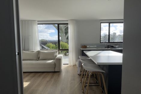 Photo of property in 1/48 Philomel Crescent, Bayswater, Auckland, 0622