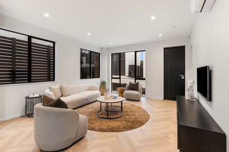 Photo of property in 3 Lonsdale Street, New Brighton, Christchurch, 8083