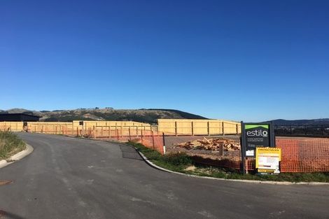 Photo of property in 16 Omaka Place, Aotea, Porirua, 5024