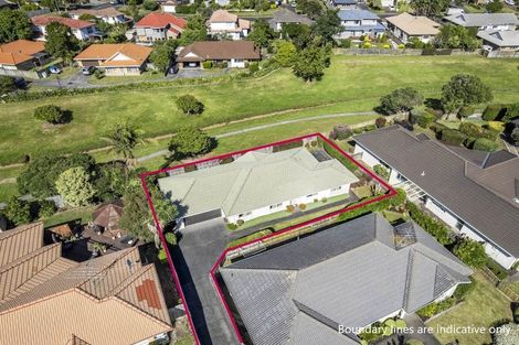 Photo of property in 2/12 Astoria Place, Northpark, Auckland, 2013