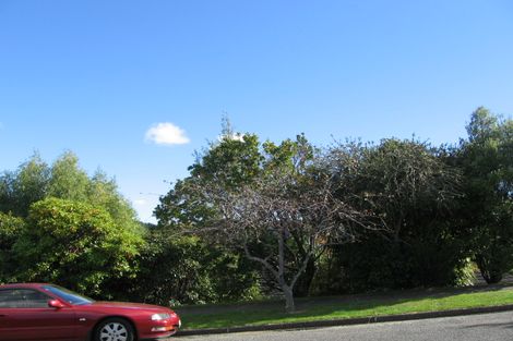 Photo of property in 18 Dowling Grove, Silverstream, Upper Hutt, 5019