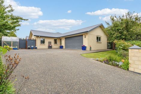 Photo of property in 22 Hoffman Court, Waikiwi, Invercargill, 9810