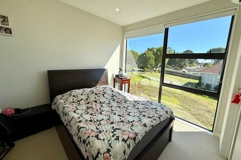 Photo of property in 3/8 Bagnall Avenue, Point England, Auckland, 1072