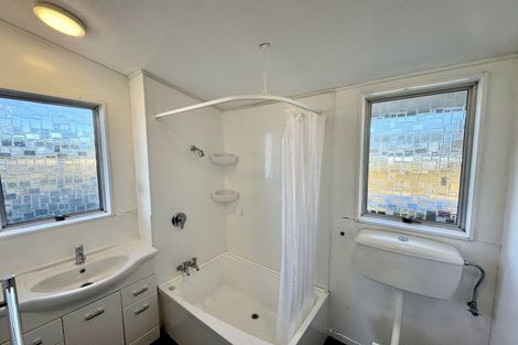 Photo of property in 56 Hoffman Street, Hokitika, 7810