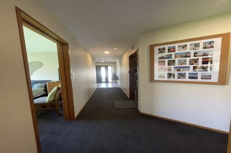 Photo of property in 237a Wainoni Road, Avondale, Christchurch, 8061