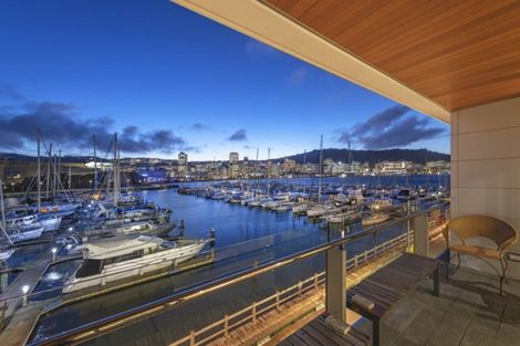 Photo of property in Clyde Quay Wharf, 2c/5 Clyde Quay Wharf, Te Aro, Wellington, 6011
