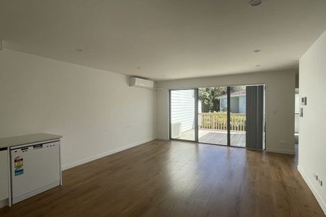 Photo of property in 59b Cedar Heights Avenue, Massey, Auckland, 0614