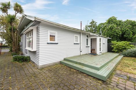 Photo of property in 32 Woodham Road, Linwood, Christchurch, 8062