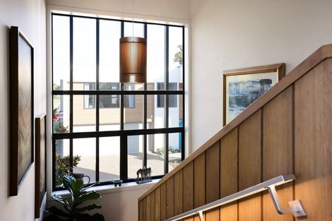 Photo of property in 1 Fourth Avenue, Tauranga, 3110