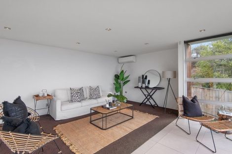 Photo of property in 129 Richmond Hill Road, Richmond Hill, Christchurch, 8081