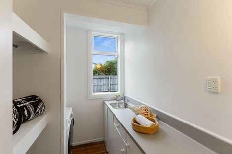 Photo of property in 55 Ngapaki Street, Waikanae Beach, Waikanae, 5036