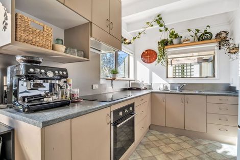 Photo of property in 2/506 Devonport Road, Tauranga South, Tauranga, 3112