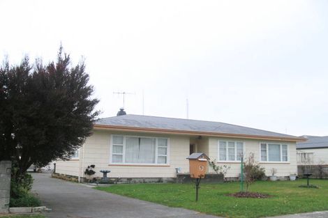 Photo of property in 5 Oxford Street, Taradale, Napier, 4112
