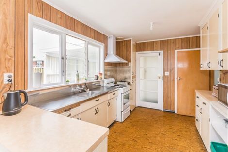 Photo of property in 30 Liverpool Street, Levin, 5510