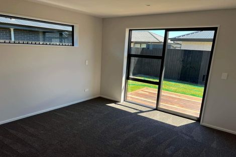 Photo of property in 10 Pierce Street, Marshland, Christchurch, 8083