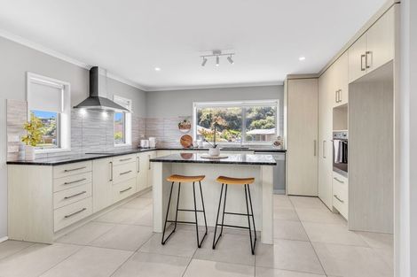 Photo of property in 16 Oakland Place, Ngongotaha, Rotorua, 3010