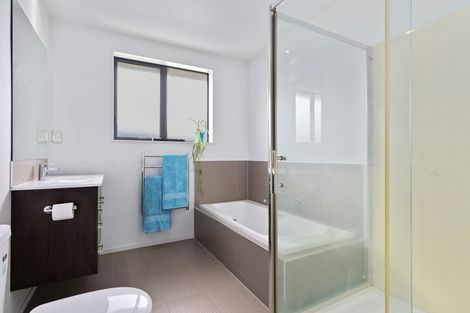 Photo of property in 10 Barwick Place, Huntington, Hamilton, 3210