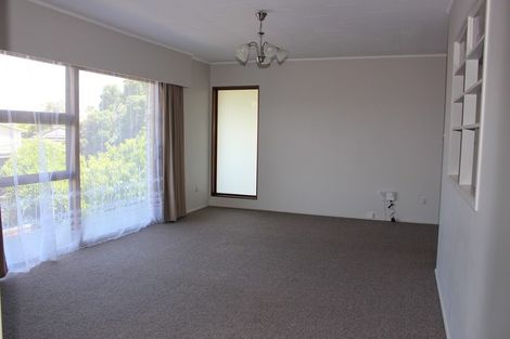 Photo of property in 1/68 Sorrel Crescent, Bucklands Beach, Auckland, 2012