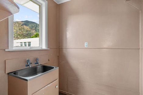 Photo of property in 17 Carlton Street, Te Aroha, 3320