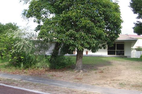 Photo of property in 3 Pleasant Place, Pauanui, Hikuai, 3579