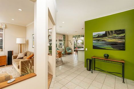 Photo of property in 27 Harvest Drive, Henderson, Auckland, 0612