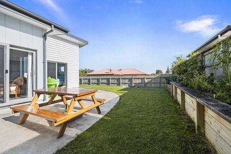 Photo of property in 9 Forbes Road, Foxton Beach, Foxton, 4815