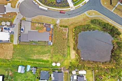Photo of property in 68 Weka Street, Mangawhai, 0505