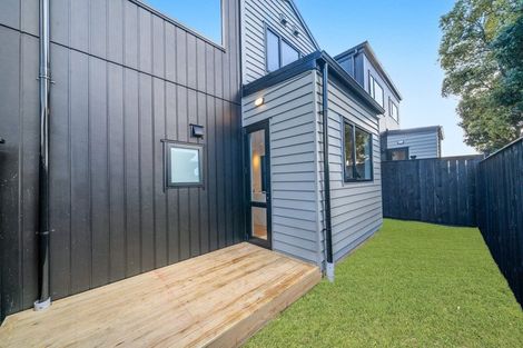 Photo of property in 3 Ewbank Place, Manurewa, Auckland, 2102