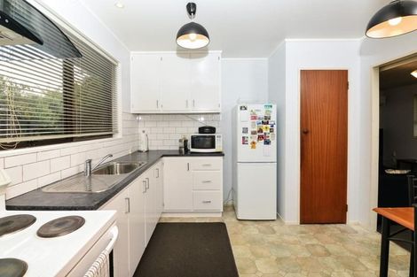 Photo of property in 12 Amber Lane, Melville, Hamilton, 3206