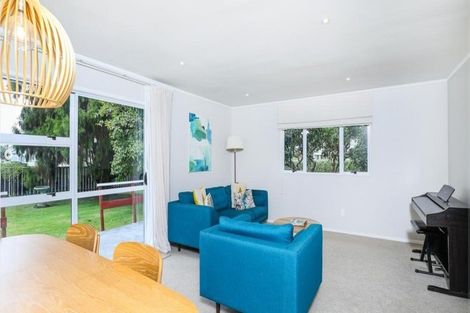Photo of property in 1 Fraser Road, Papatoetoe, Auckland, 2025