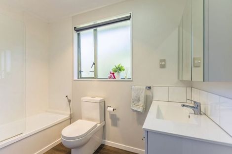 Photo of property in 28 Ruapehu Street, Paraparaumu, 5032